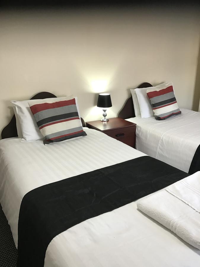 The Black Swan Inn Leominster Ngoại thất bức ảnh